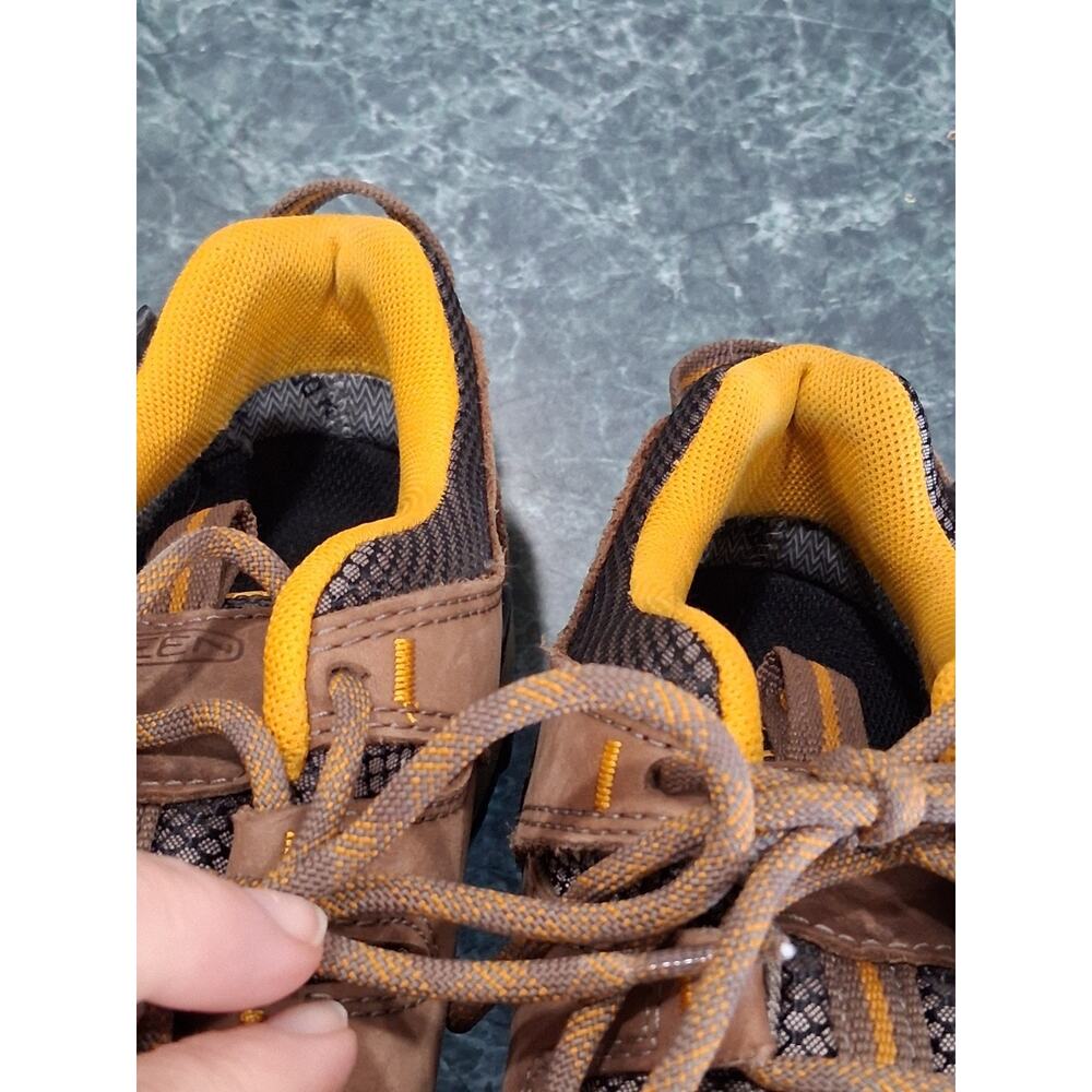 Keen Gypsum II Waterproof Hiking Boots 1016765 Mens Sz 9.5 Brown Yellow Low Top - Picture 12 of 12